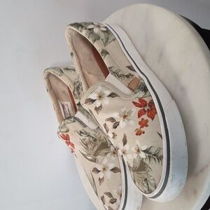 Keds Floral Canvas Slip-Ons Size 7
